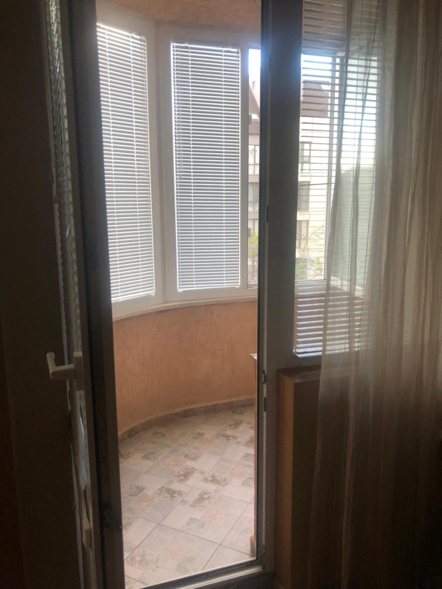 Rakovski Gn / Free Garage Apartemen Sofia